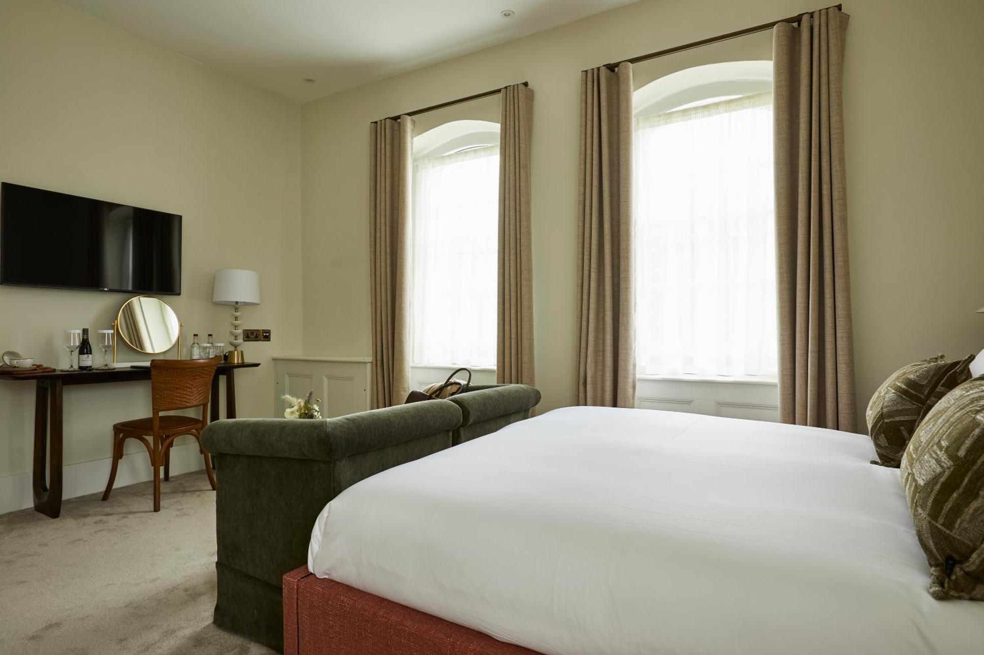 וודסטוק The Feathers Hotel מראה חיצוני תמונה